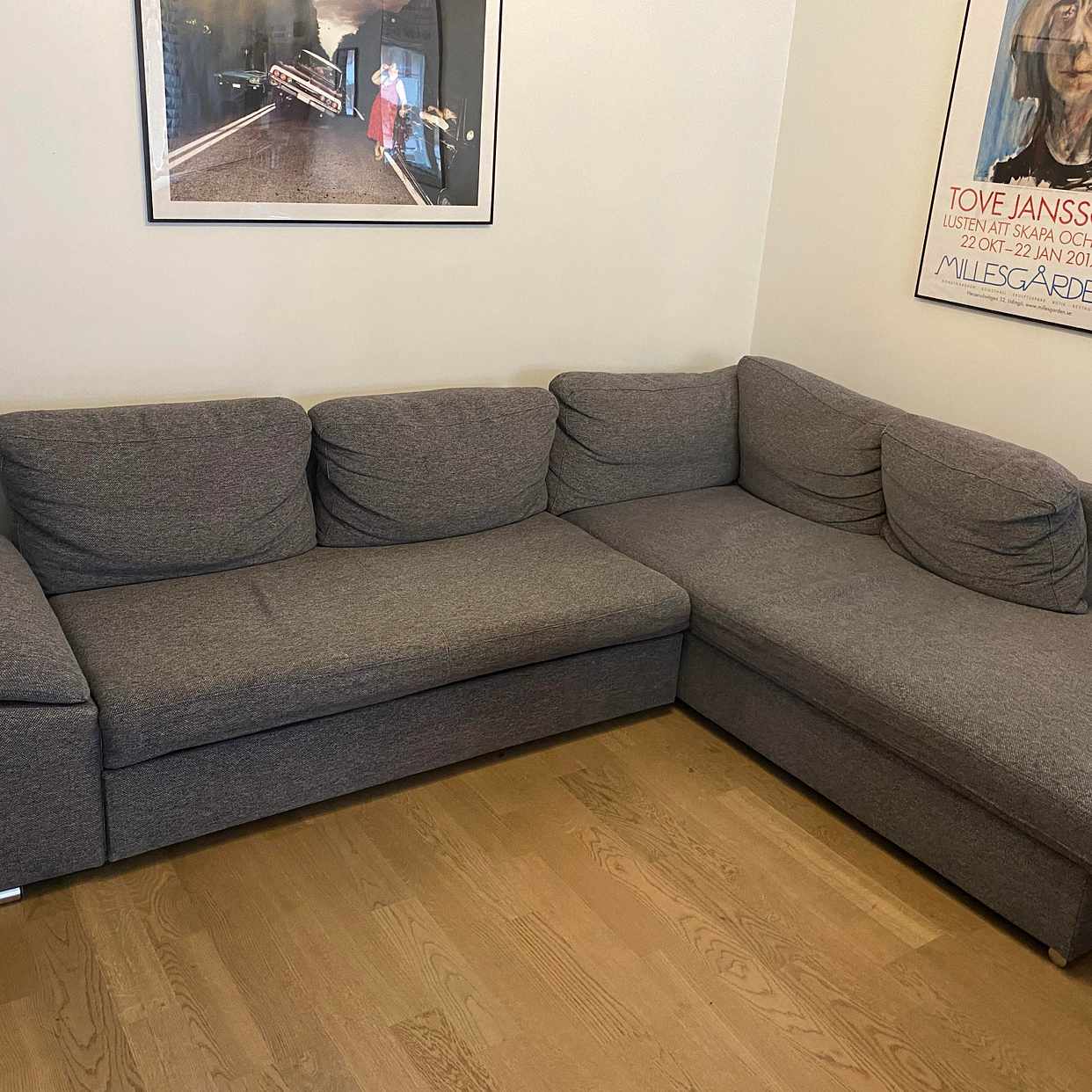 image of 2 soffor till återvinning - 