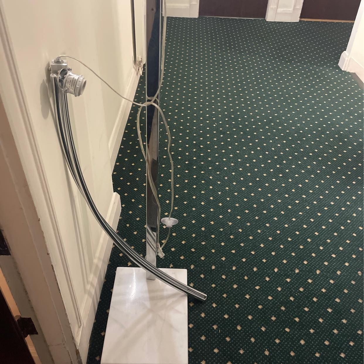 Pickup of furniture give London Tiptapp