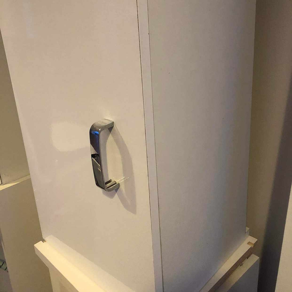image of Hämtning av köksskåp - 