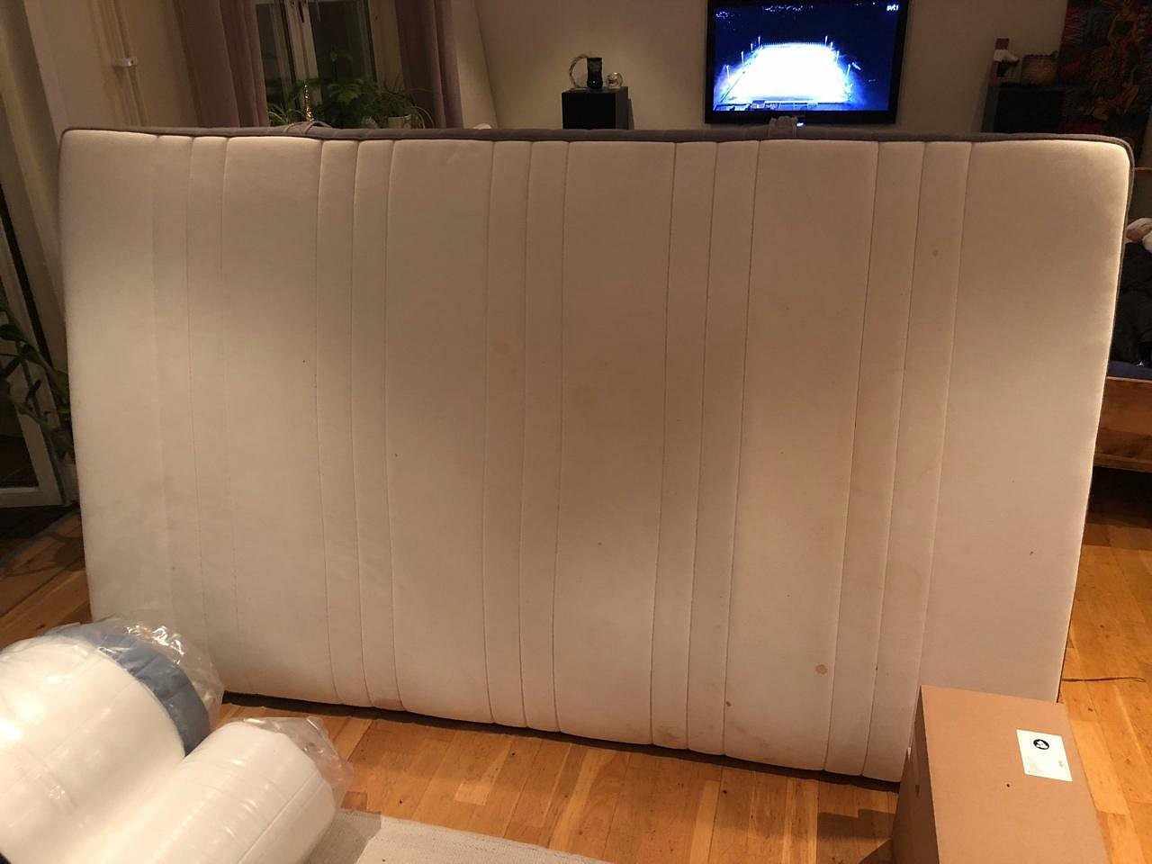 image of Säng Ikea med förvaring - 