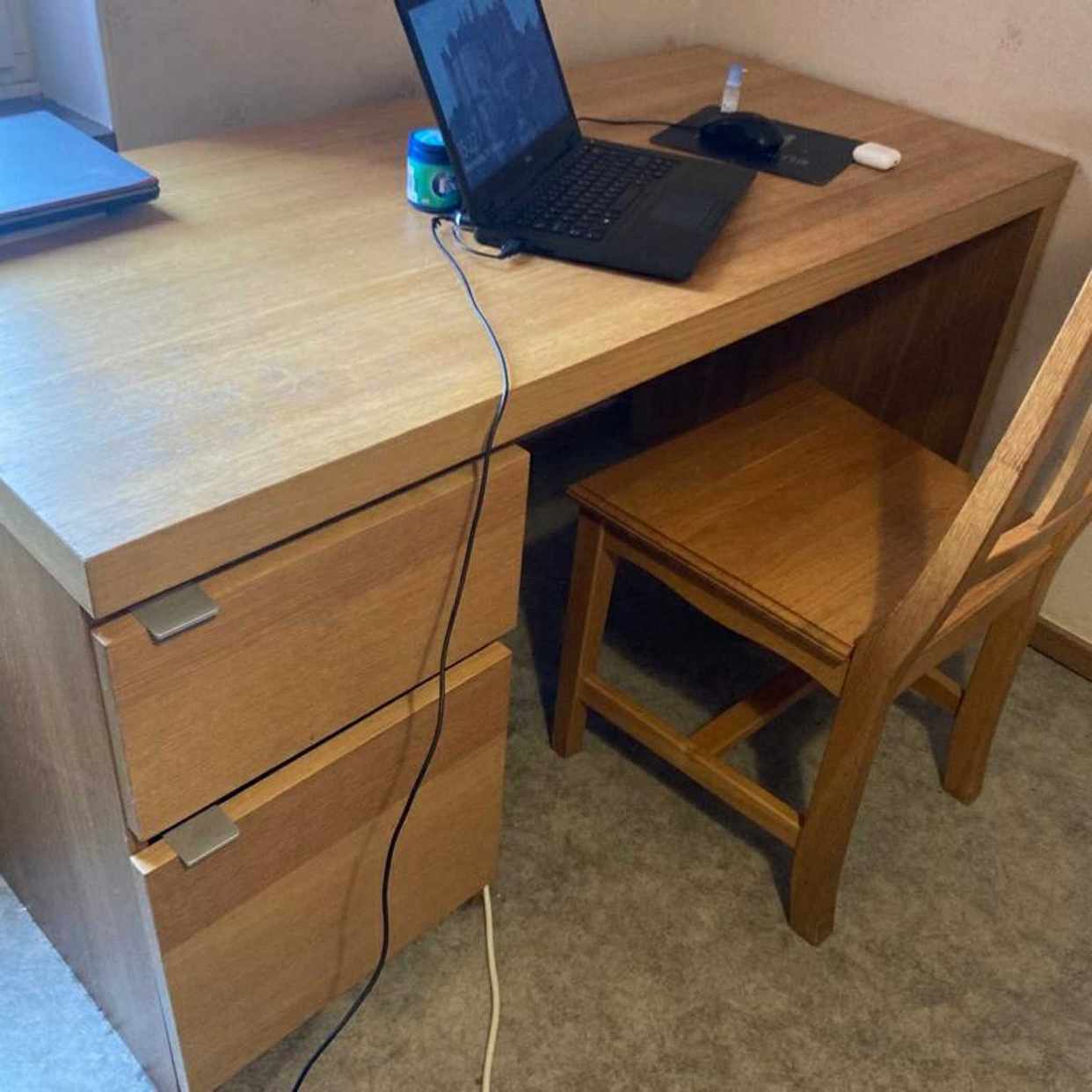 image of Discard old furniture - Jönköping