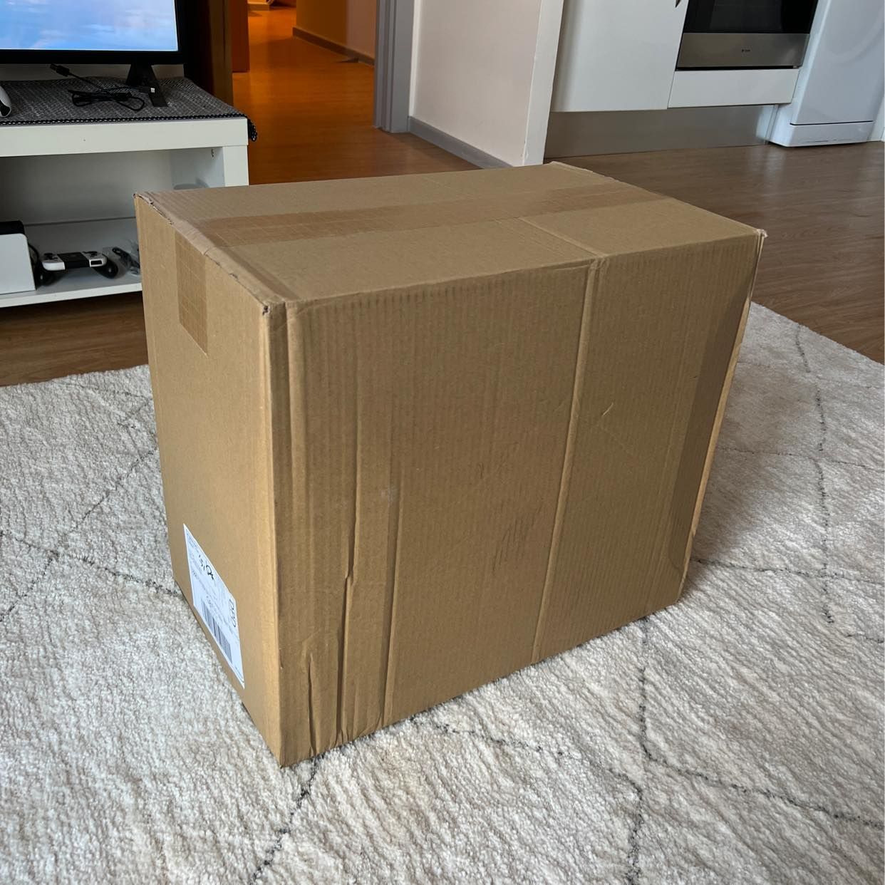 image of A small box - 