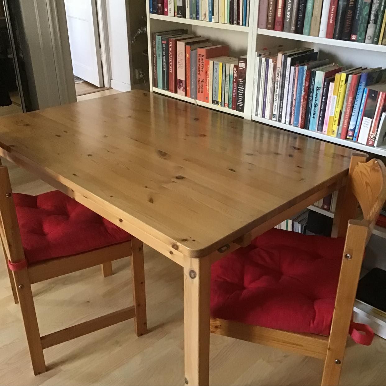 image of Bord, 2 stolar - 