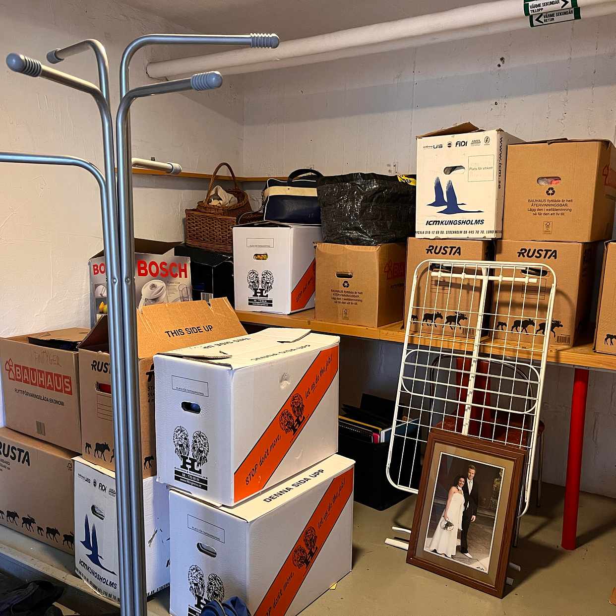 image of 16 kartonger och dyl - 