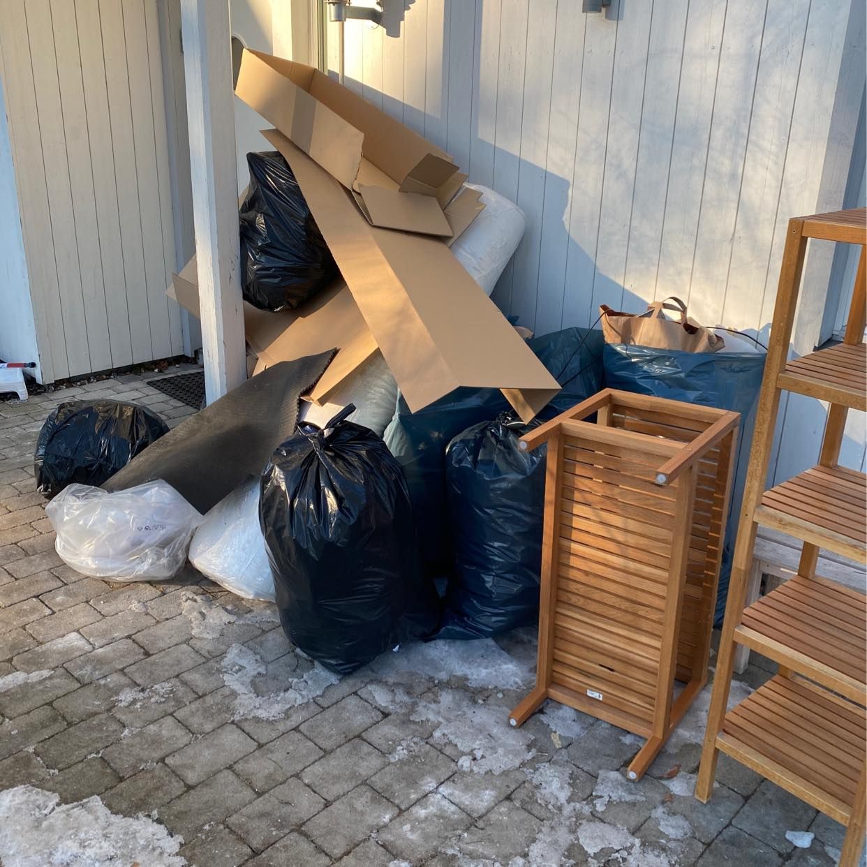 image of Hämta och slänga skräp - Värmdö