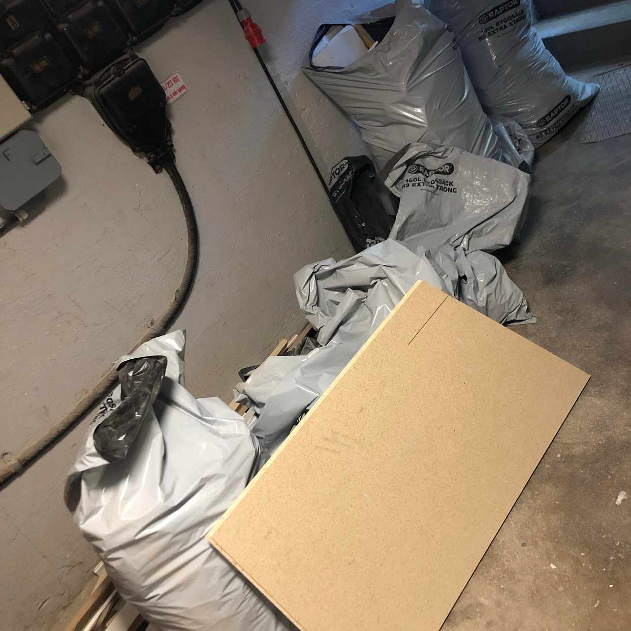 image of Collect byggavfall - Bromma