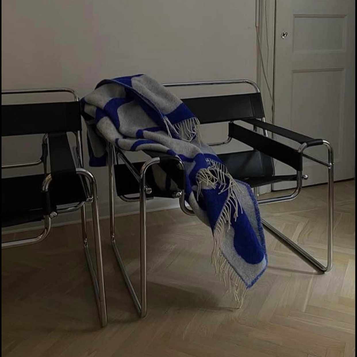 image of Hämtning av fåtölj. - 