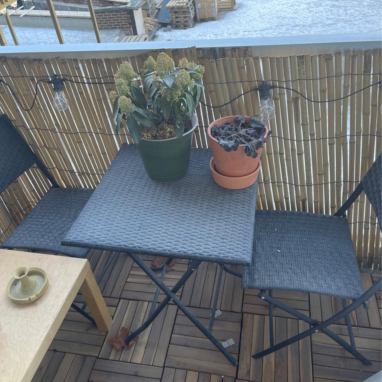 image of Skräp på balkongen, tipp! - Hägersten
