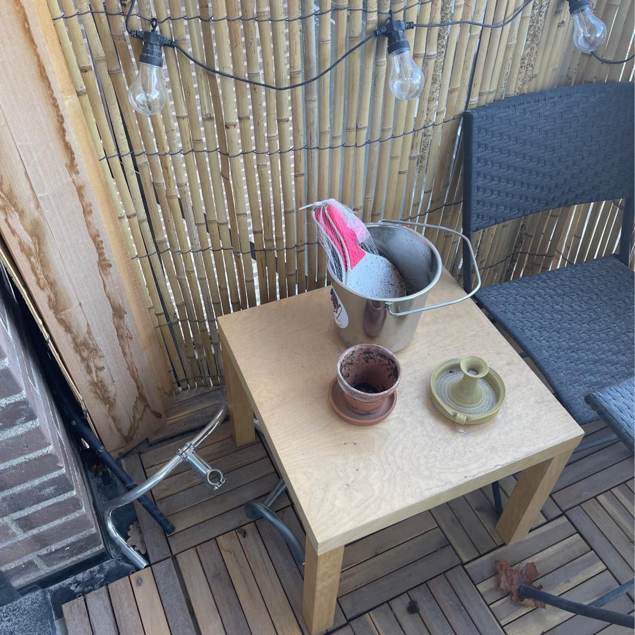 image of Skräp på balkongen, tipp! - Hägersten