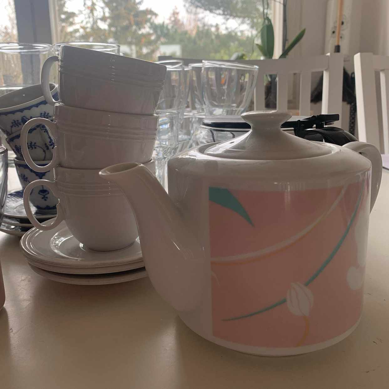 image of Porslin och glas - Sundbyberg