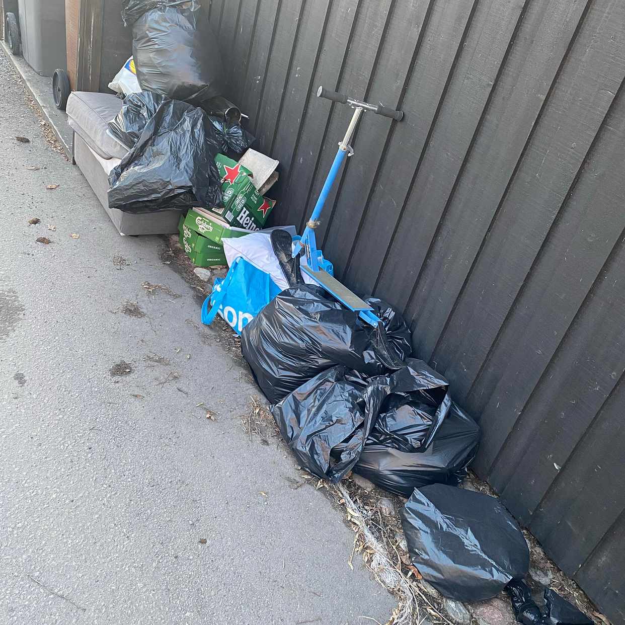 image of Återvinna allt på bild - Djursholm