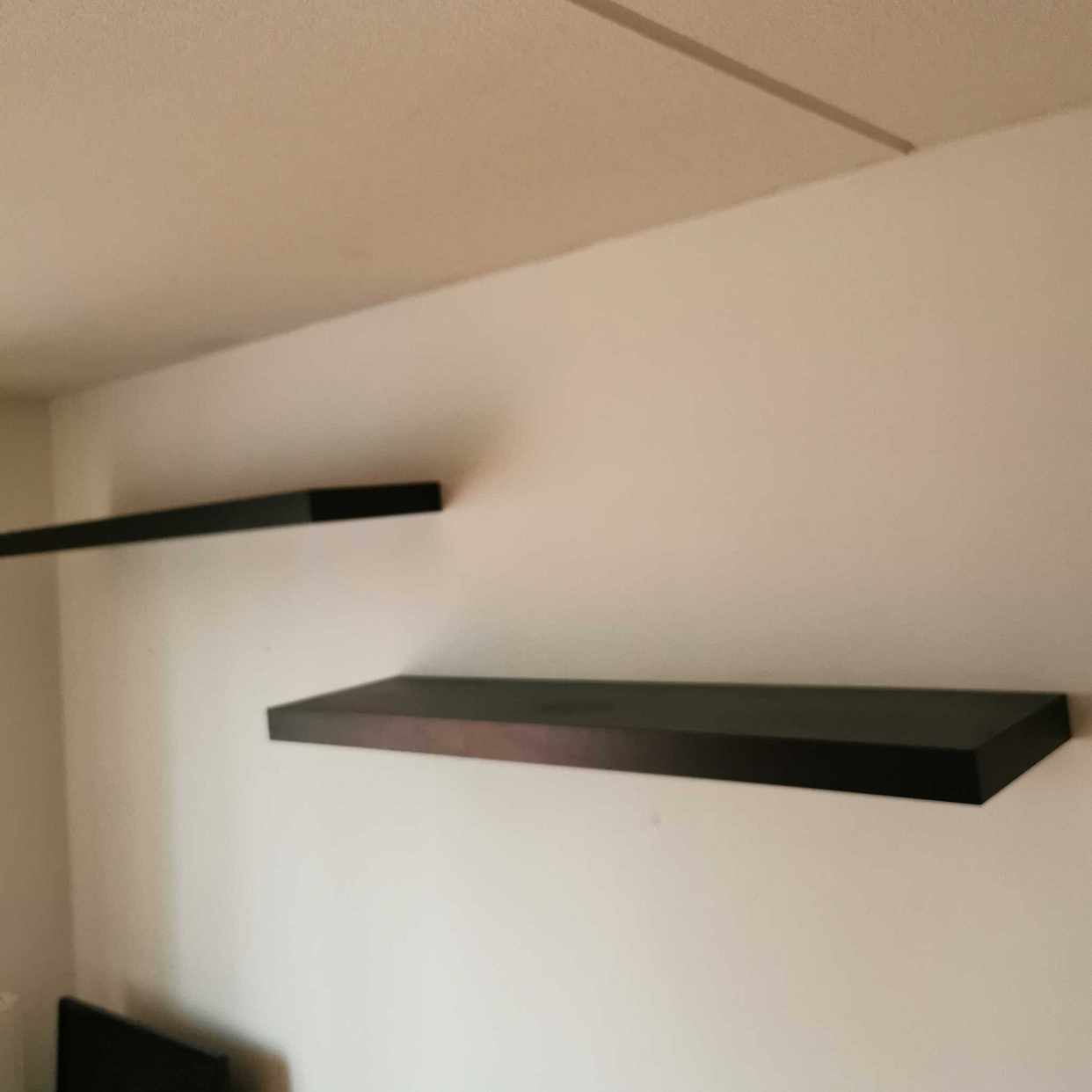 image of Soffa, byrå, TV-bänk m.m - Bandhagen