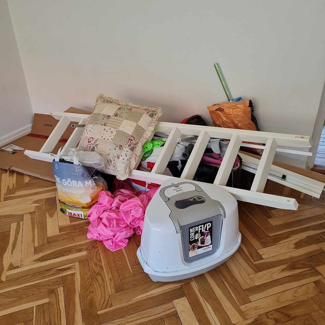 image of Kartonger, textilier mm - Sundbyberg