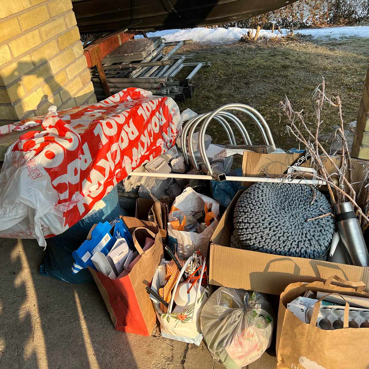 image of Köra till återvinningen - Älvsjö