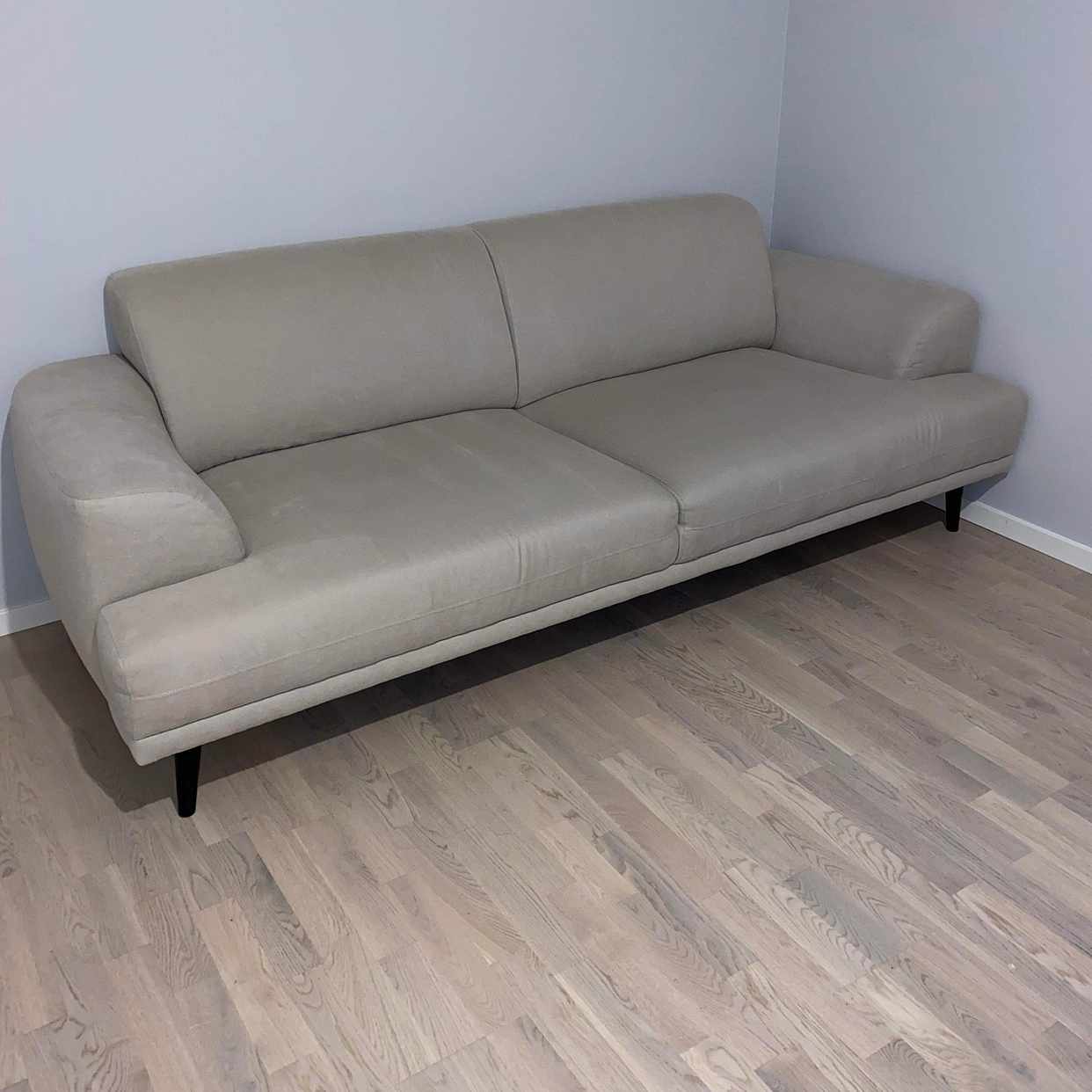 image of Move a sofa - 