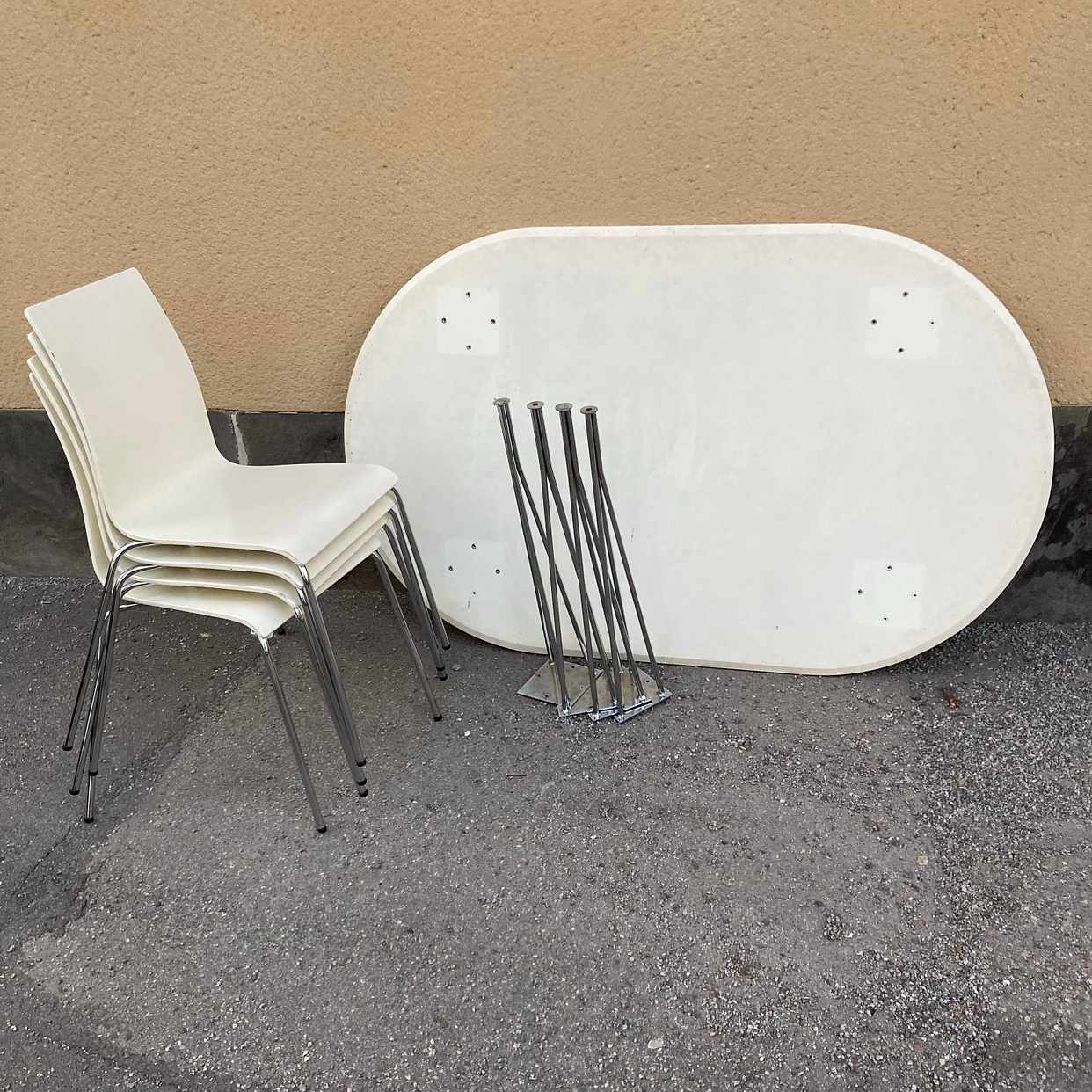 image of 2st bord 8st stolar - 