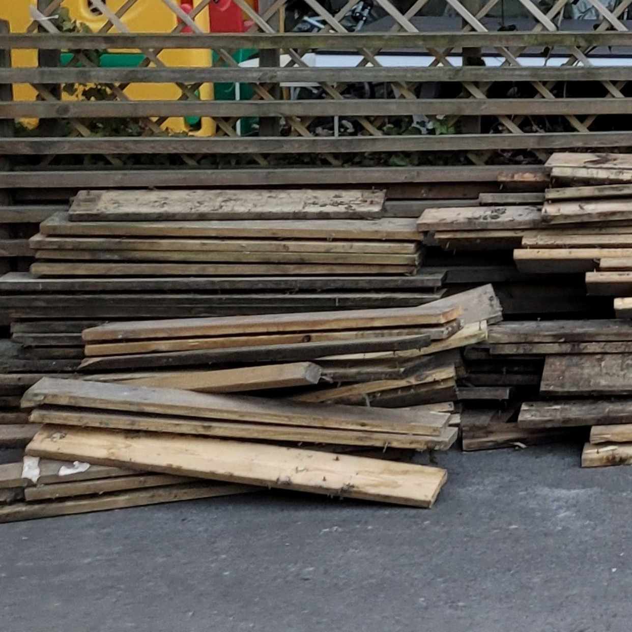 image of Deck boards/ brädor - Hägersten