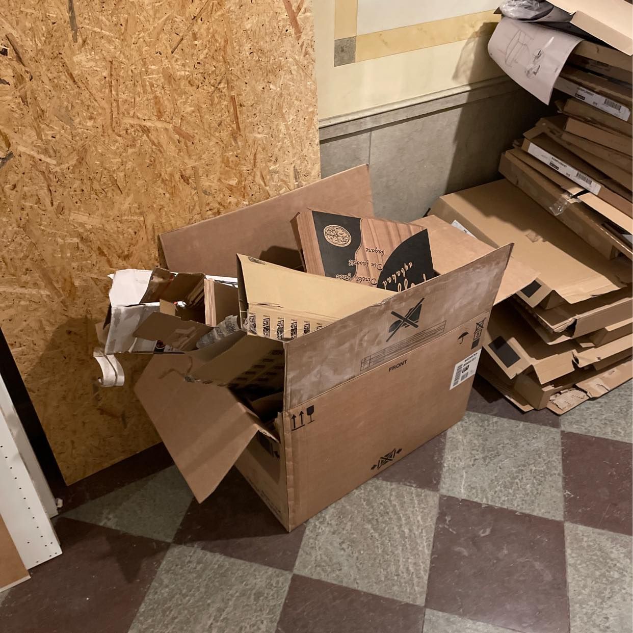 image of Ikea emballage - Stockholm