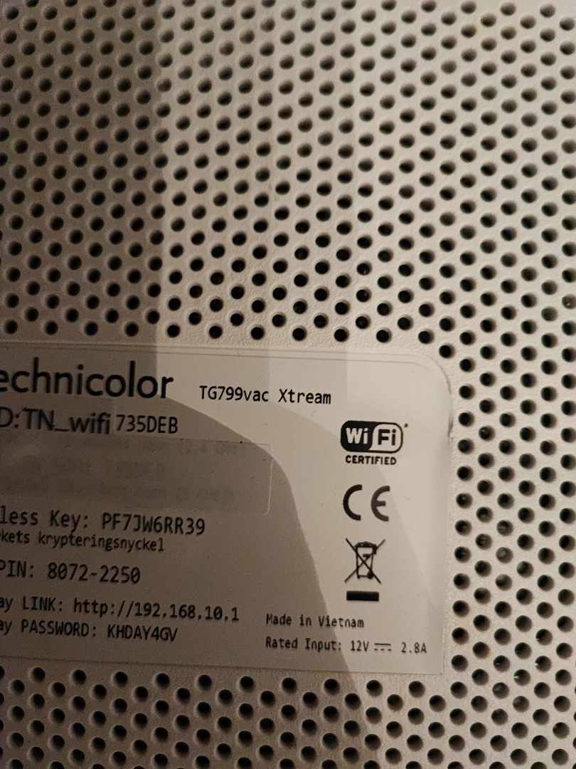 image of Wifi router - Handen