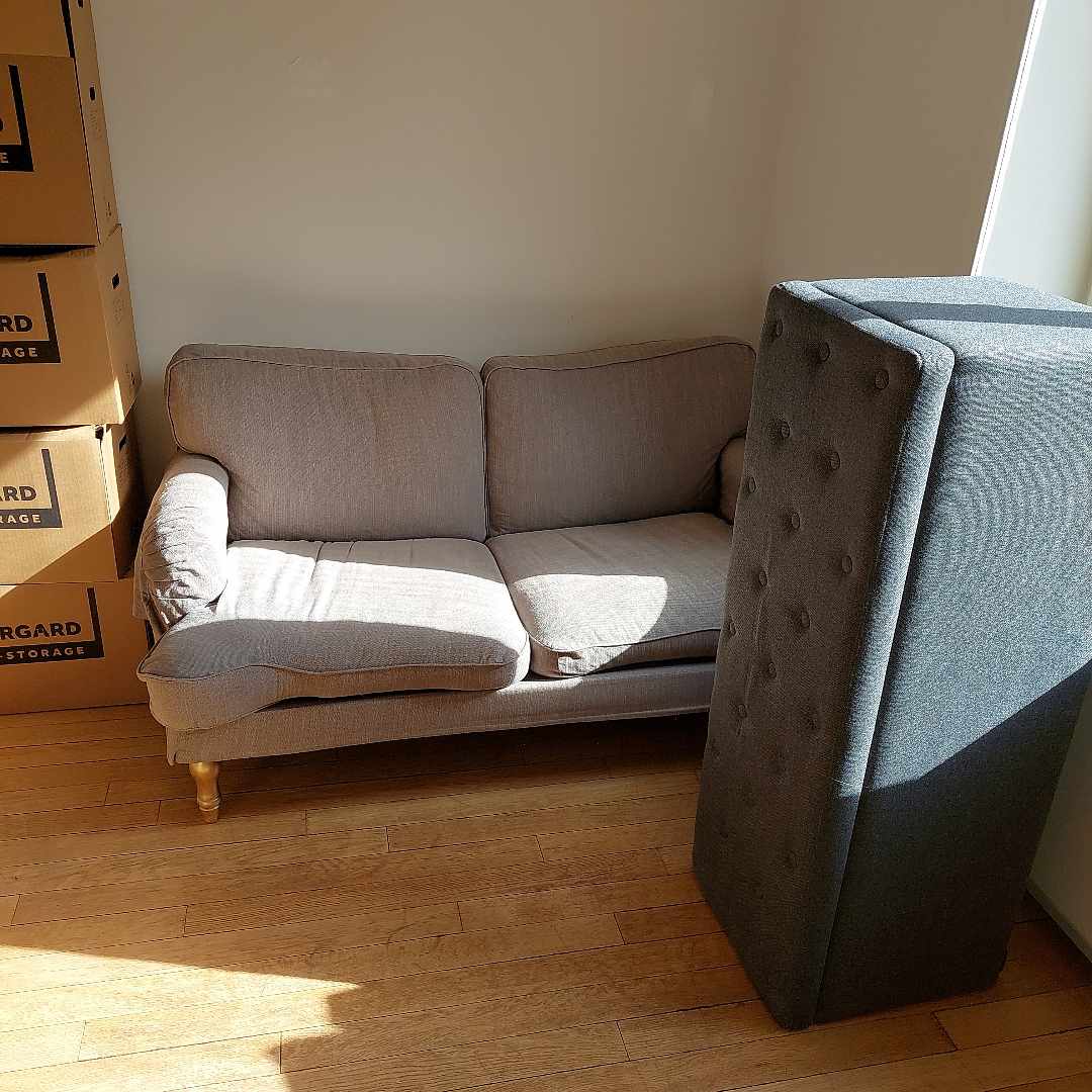image of Soffa och förvaringsmöbel - Stockholm