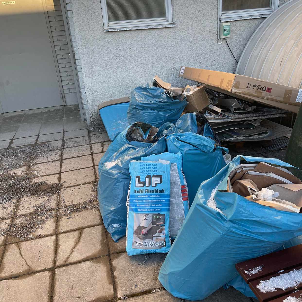 image of Hämta och lämna återvinni - Skogås