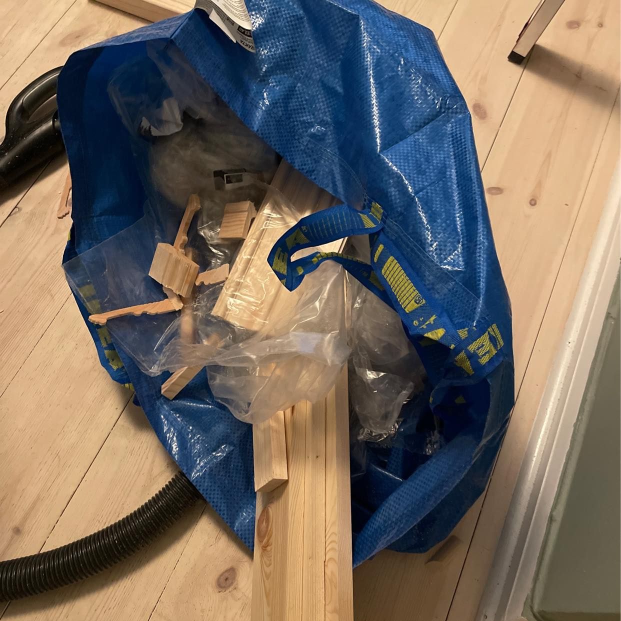 image of Köra till återvinning - Stockholm