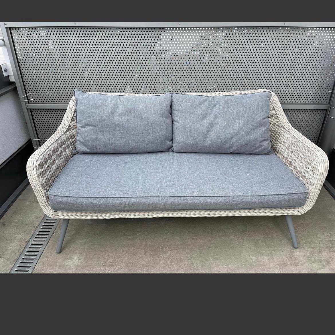image of Soffa + 2 stolar - 
