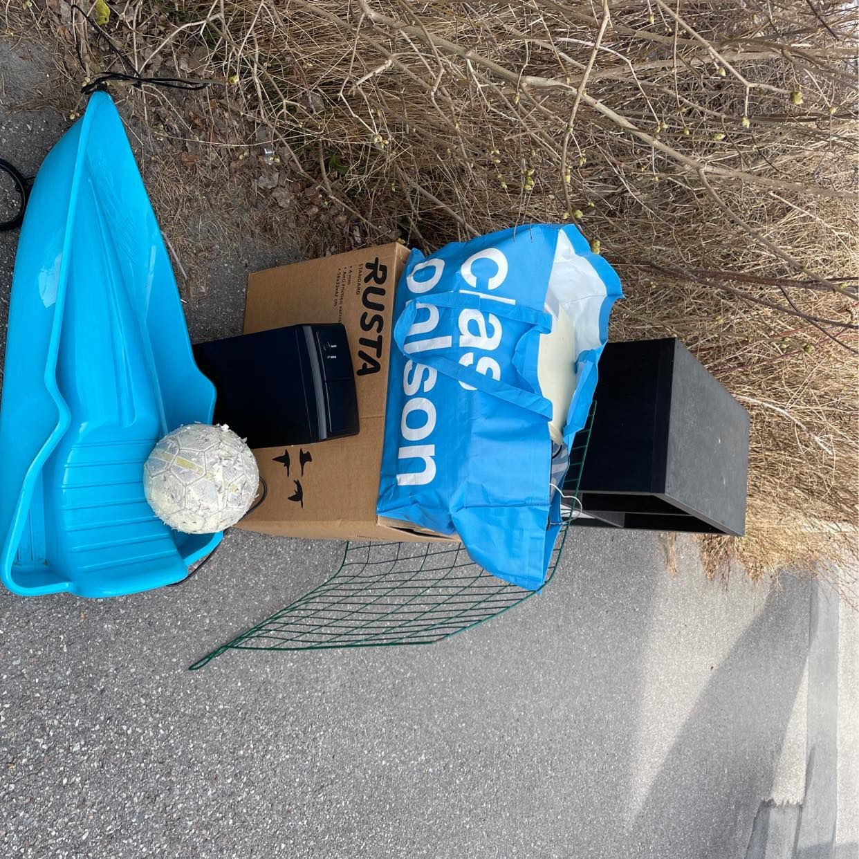 image of Lite el och en byrå - Lidingö