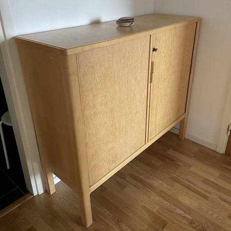 image of Hämta två skåp - 