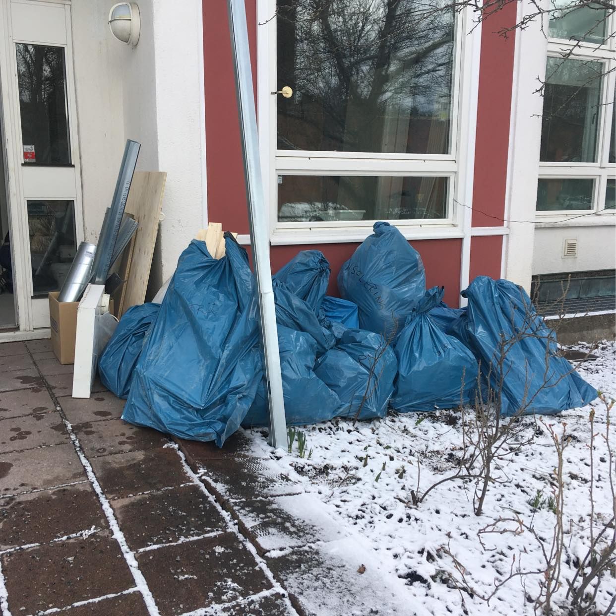 image of Bortforsling av avfall - Årsta