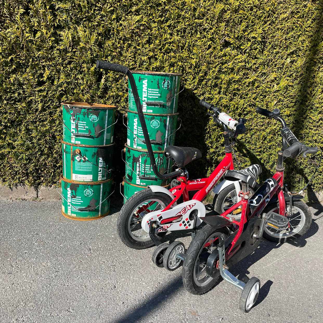 image of Städrensning av garage - Tyresö
