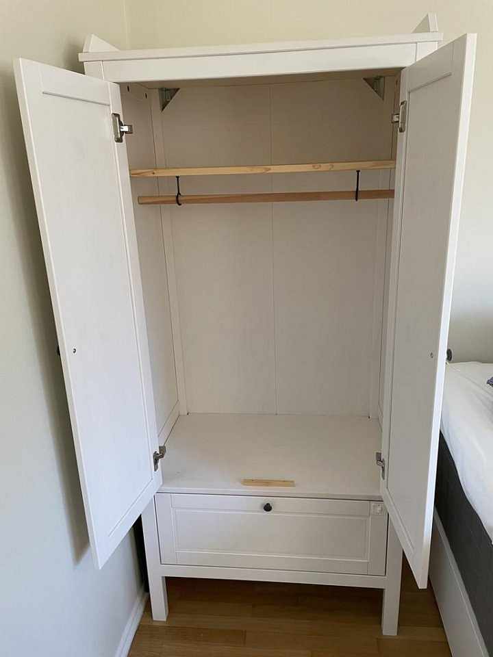 image of IKEA Sundvik garderob och - 