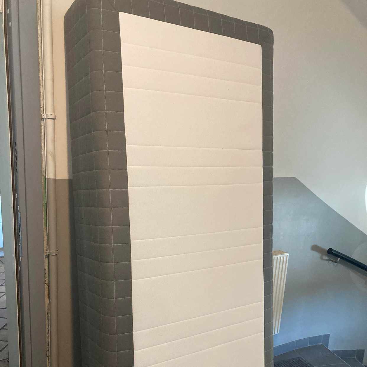image of Säng 90 - 