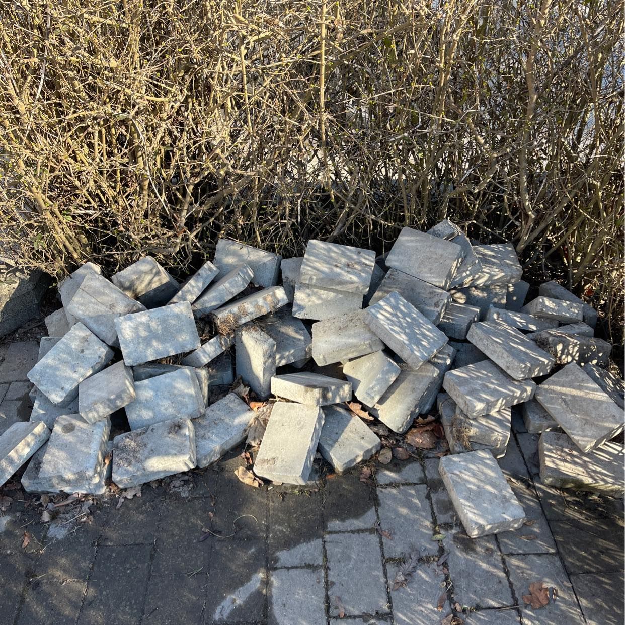 image of Pulkor, tv bänk, mm. - Järfälla