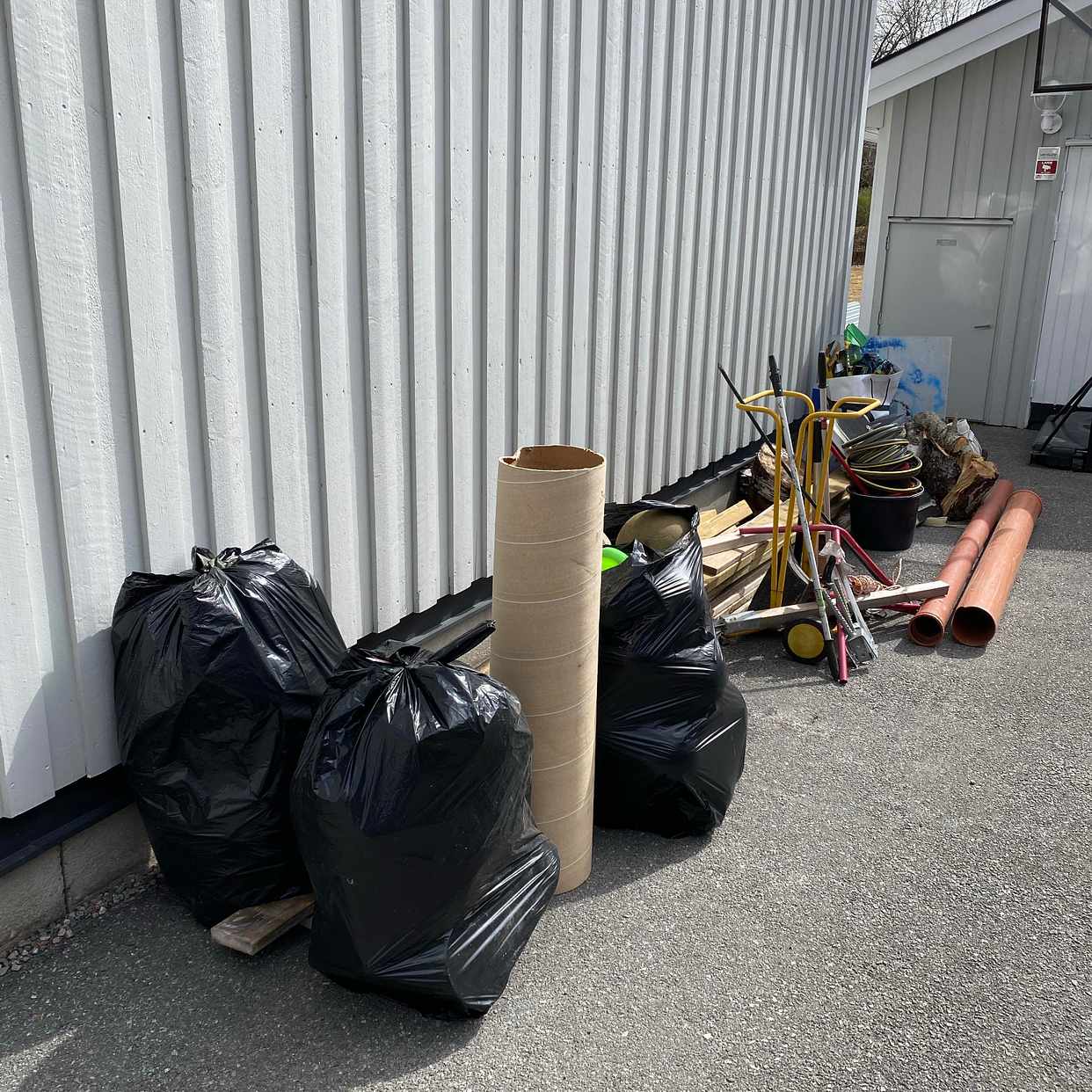 image of Återvinna blandat avfall - Haninge