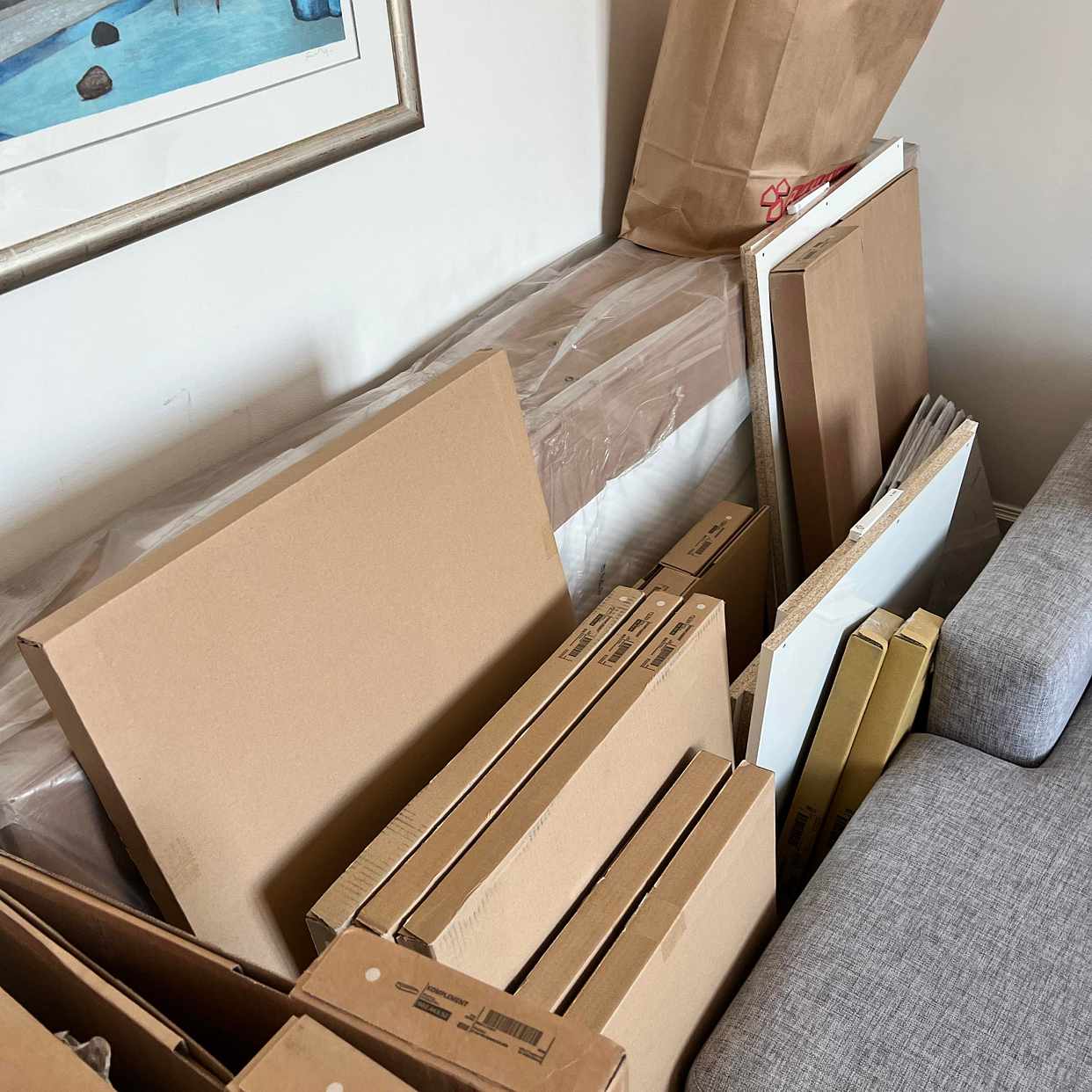 image of Ikea packs and 1 med - 