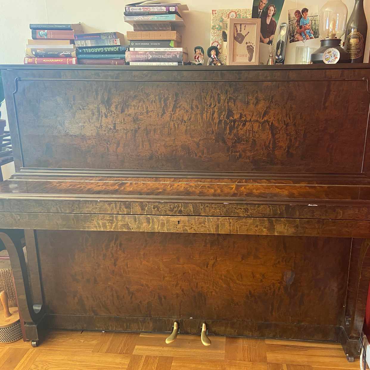 image of Piano ges bort pga flytt. - Hägersten