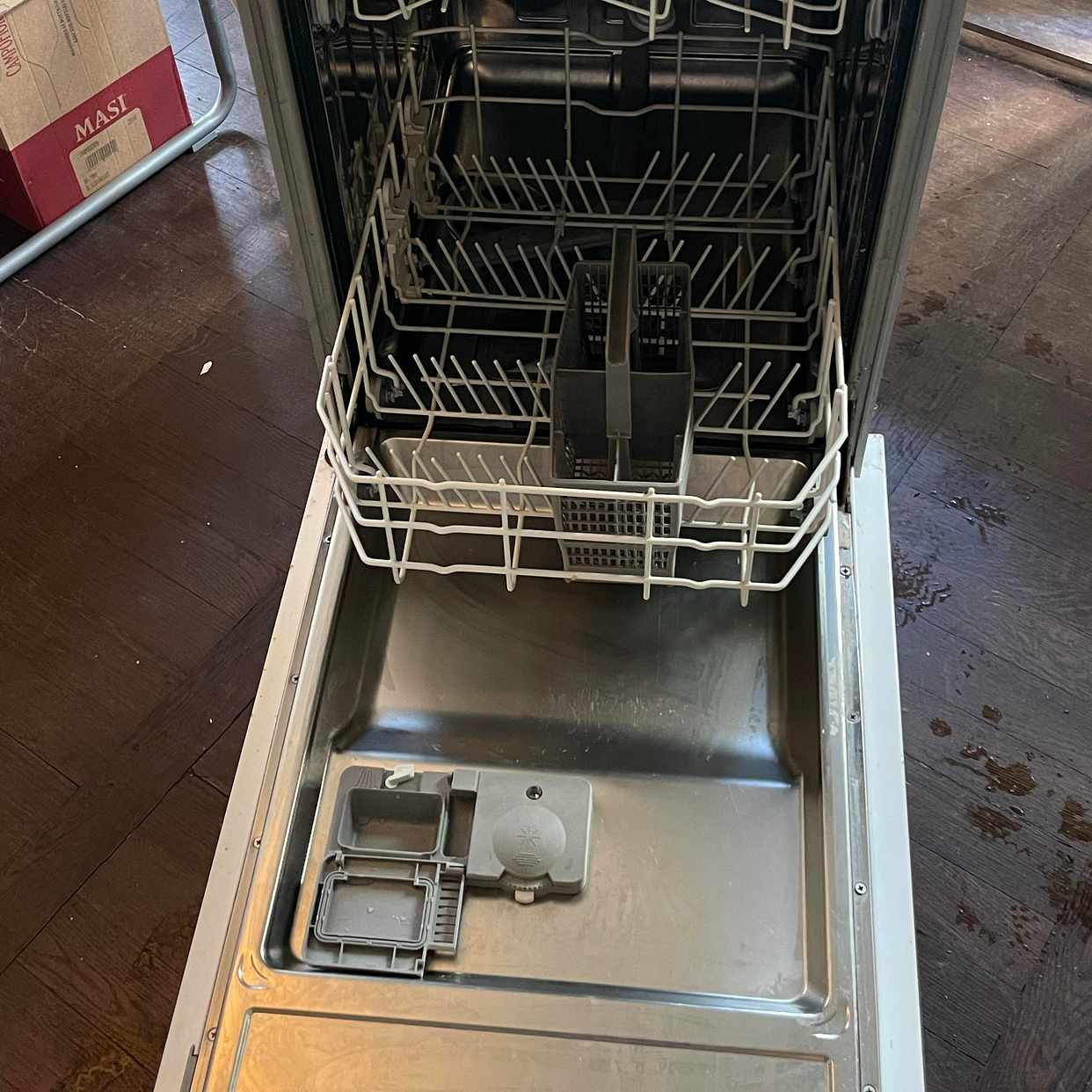 image of Diskmaskin 45 cm gratis - Stockholm
