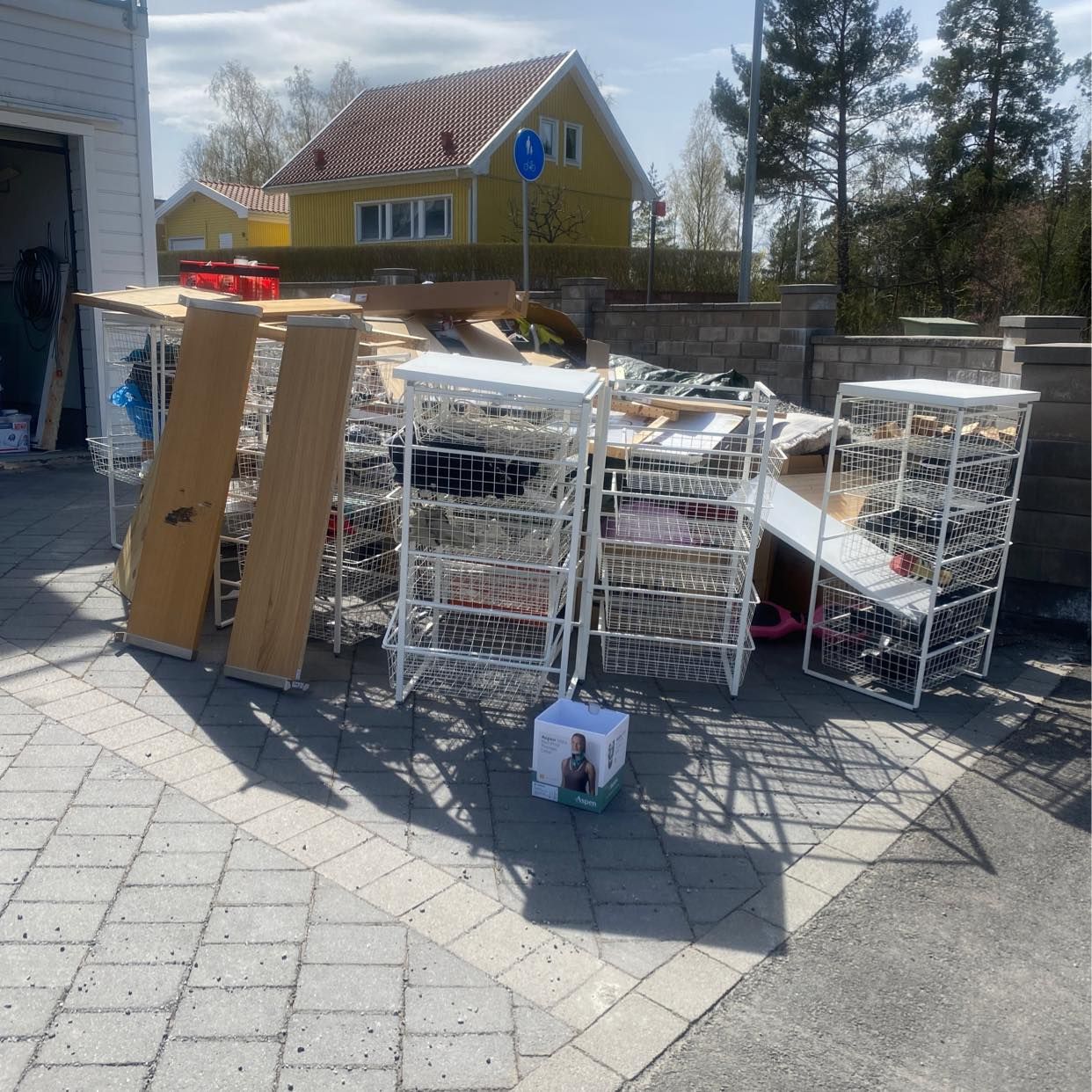 image of Bli av med - Järfälla