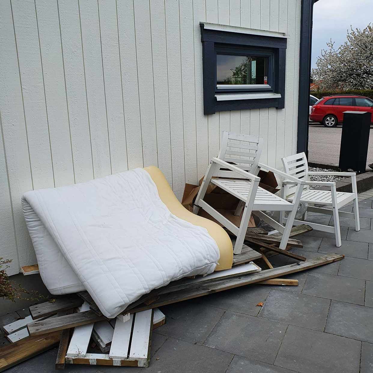 image of Diverse som ska till tipp - Furulund