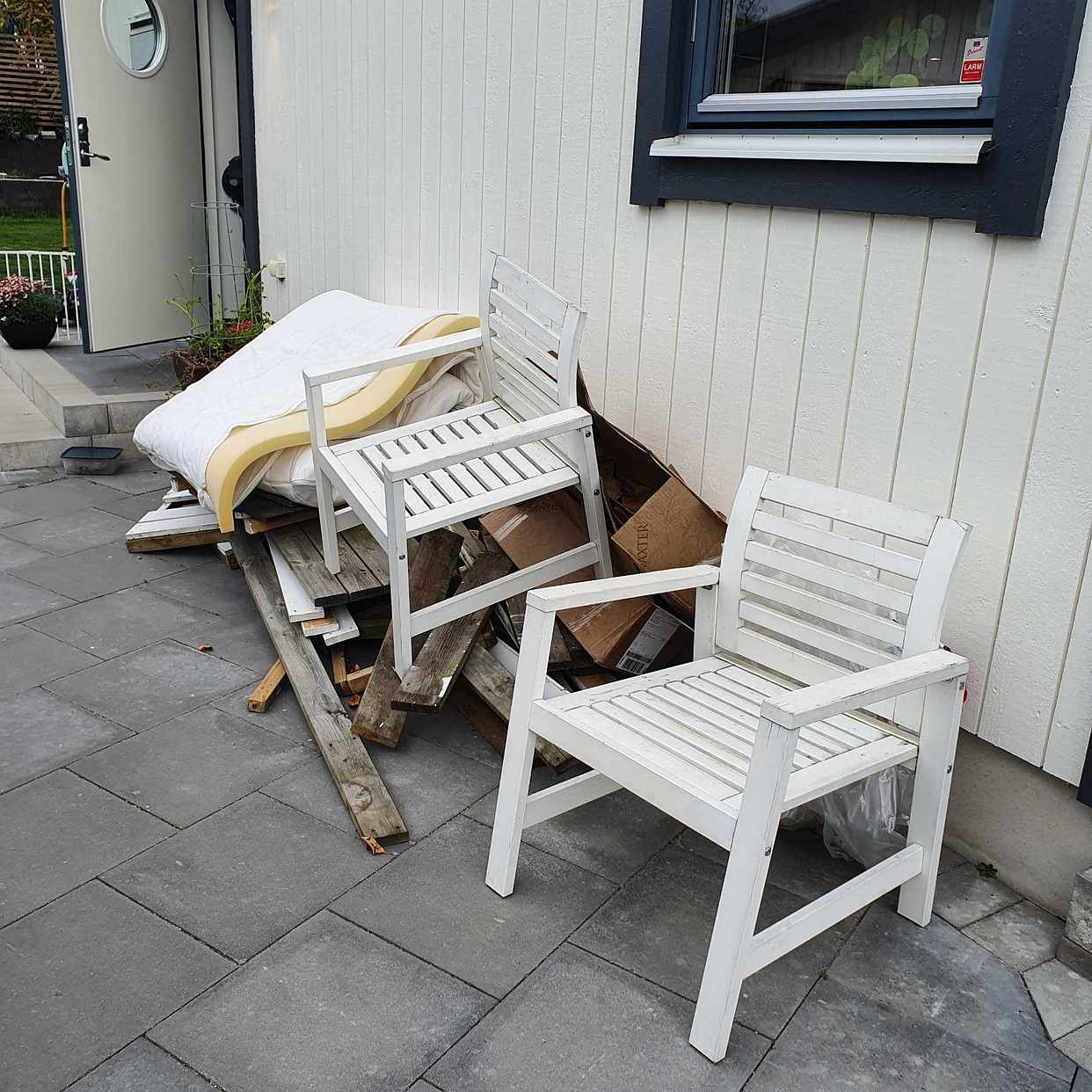 image of Diverse som ska till tipp - Furulund
