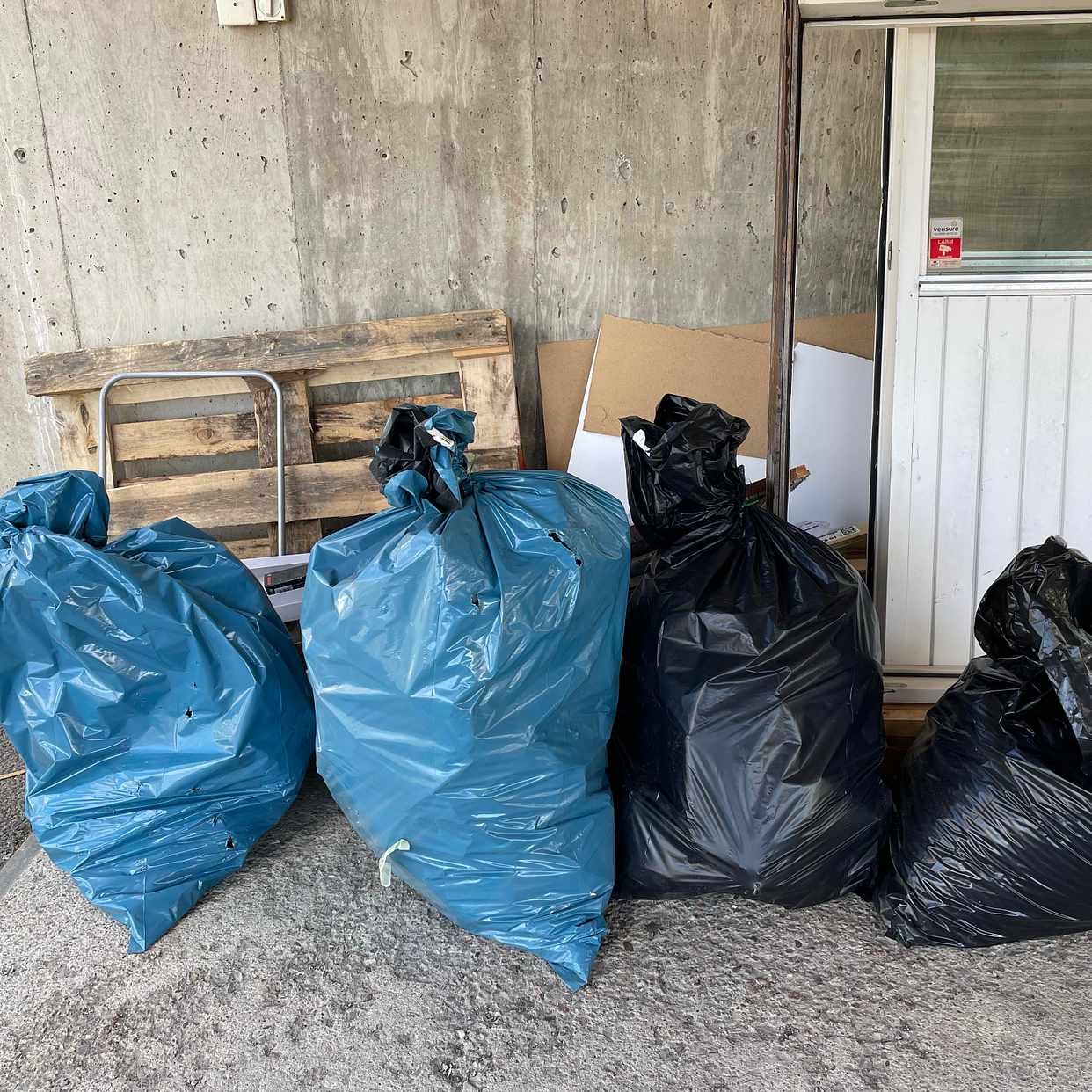 image of Till återvinning - Huddinge