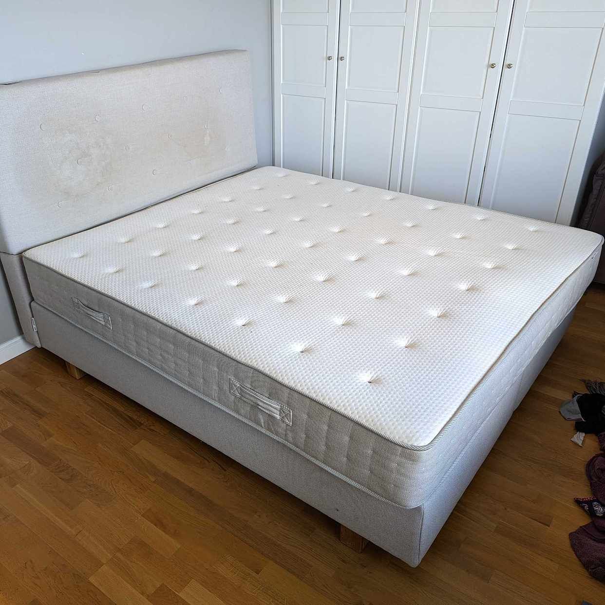 image of 180x200 bed and headboard - Stockholm