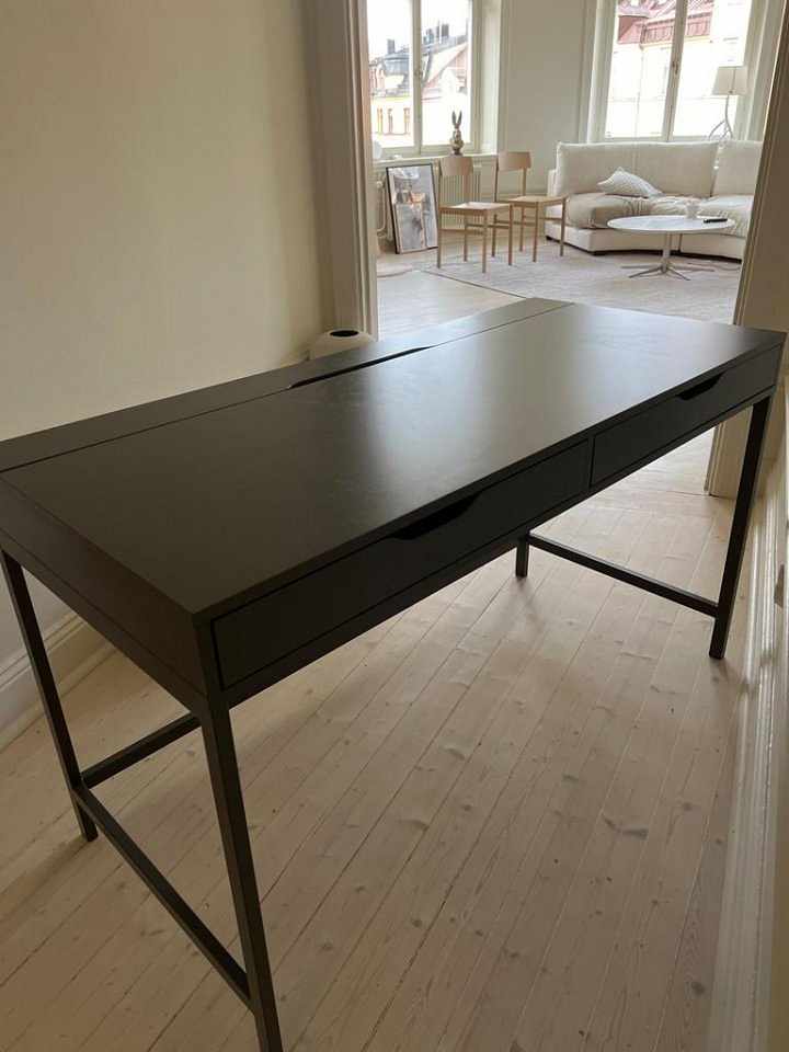 image of Ikea Datorbord säljes - 