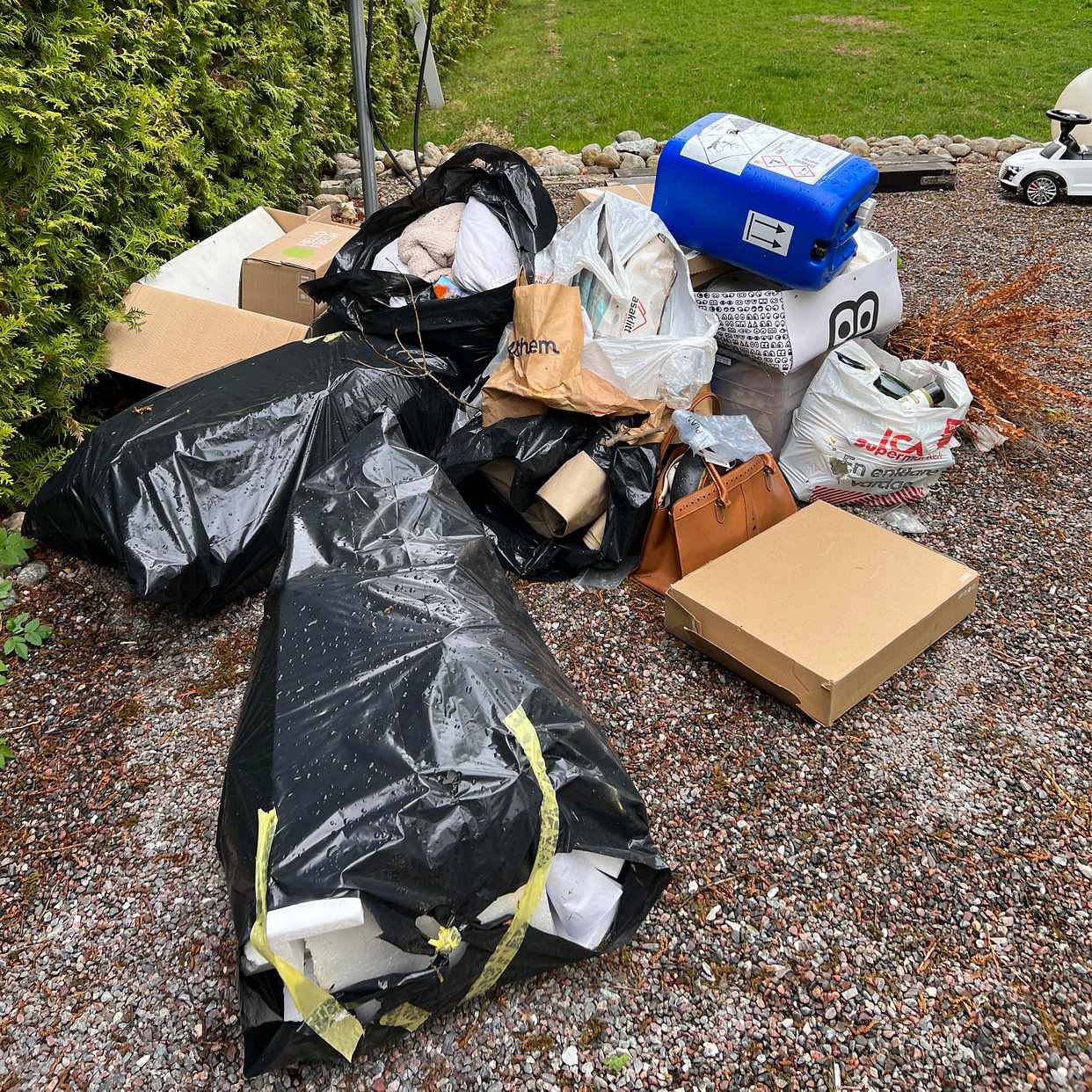 image of Frigolit, trädgårdsavfall - Ekerö