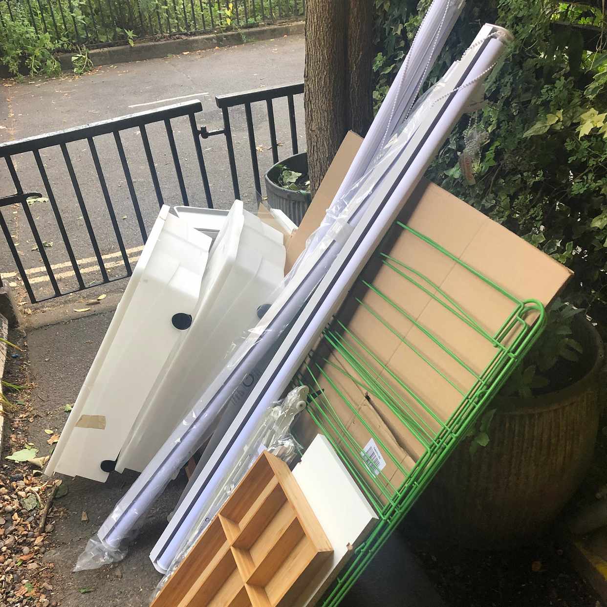 image of Mixed items some 4 reuse - London