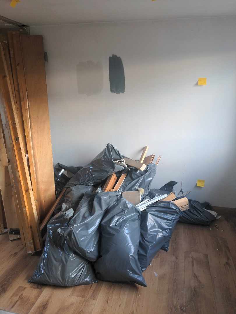 image of Waste disposal needed - Potters Bar