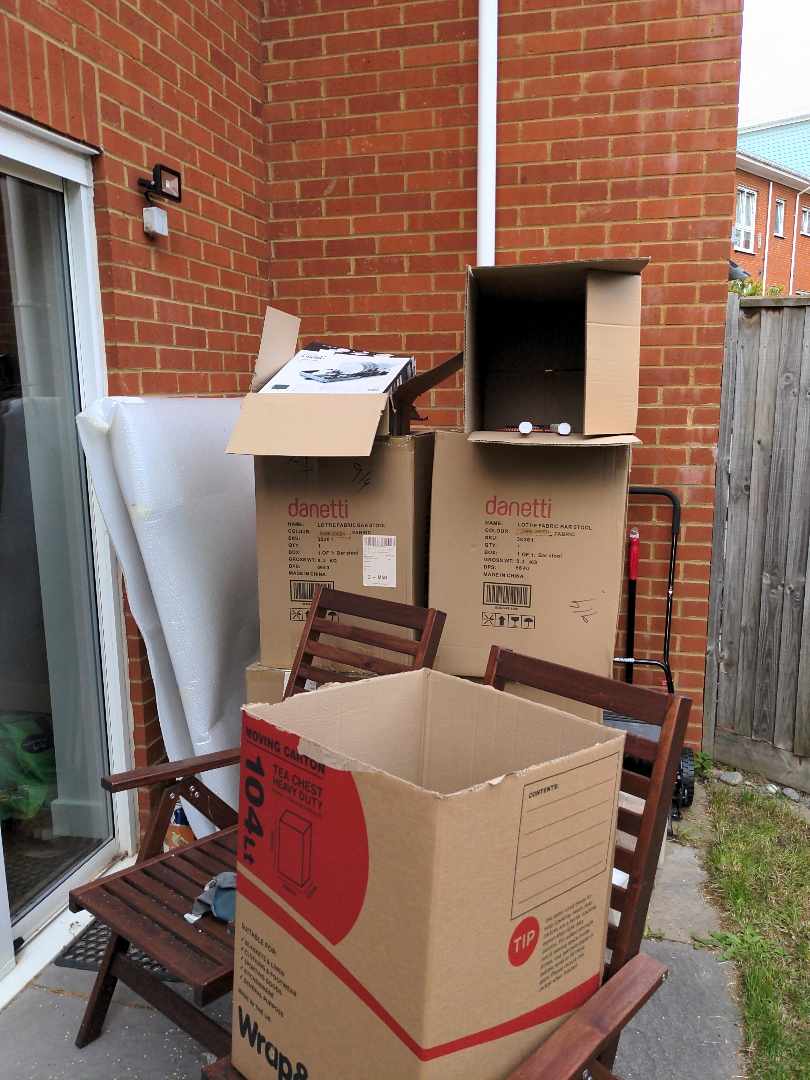 Garden waste and garbage Bromley Tiptapp