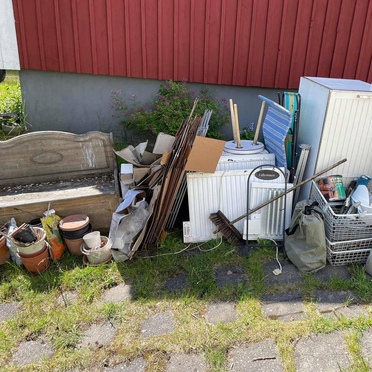 image of Diverse skräp till Tippen - Sköndal