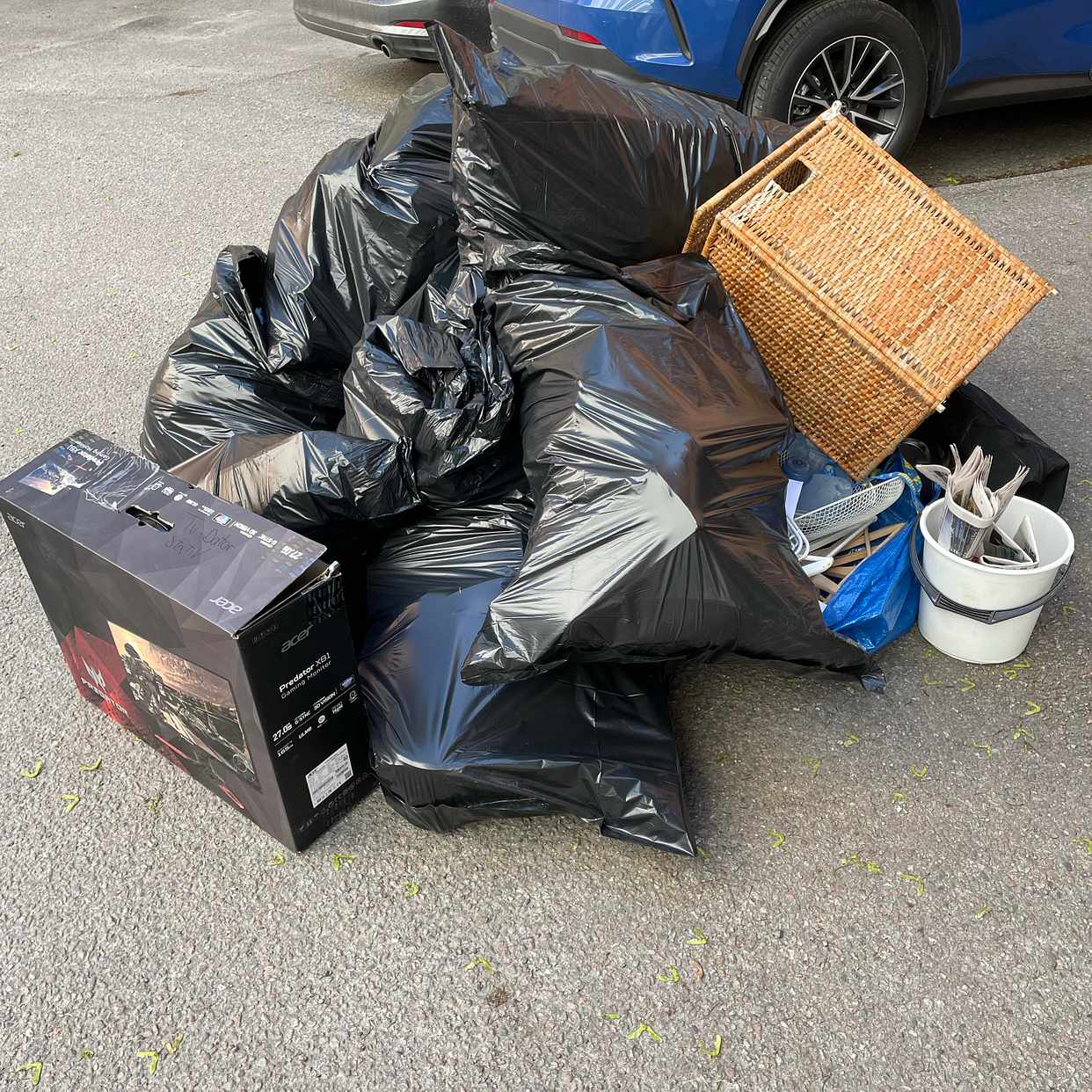 image of Random trash - Stockholm